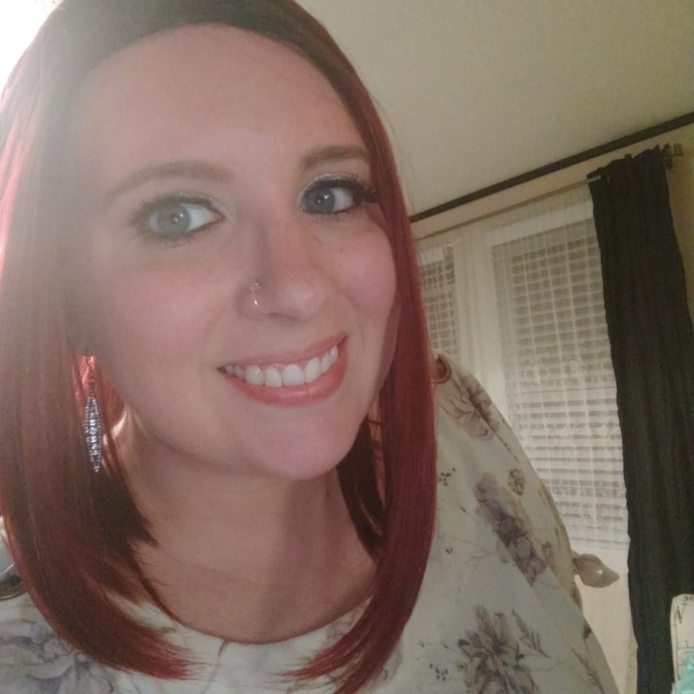 Meet your Posher, Leslie